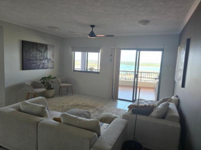 1 bedroom Harbour view apartment Darwin CBD